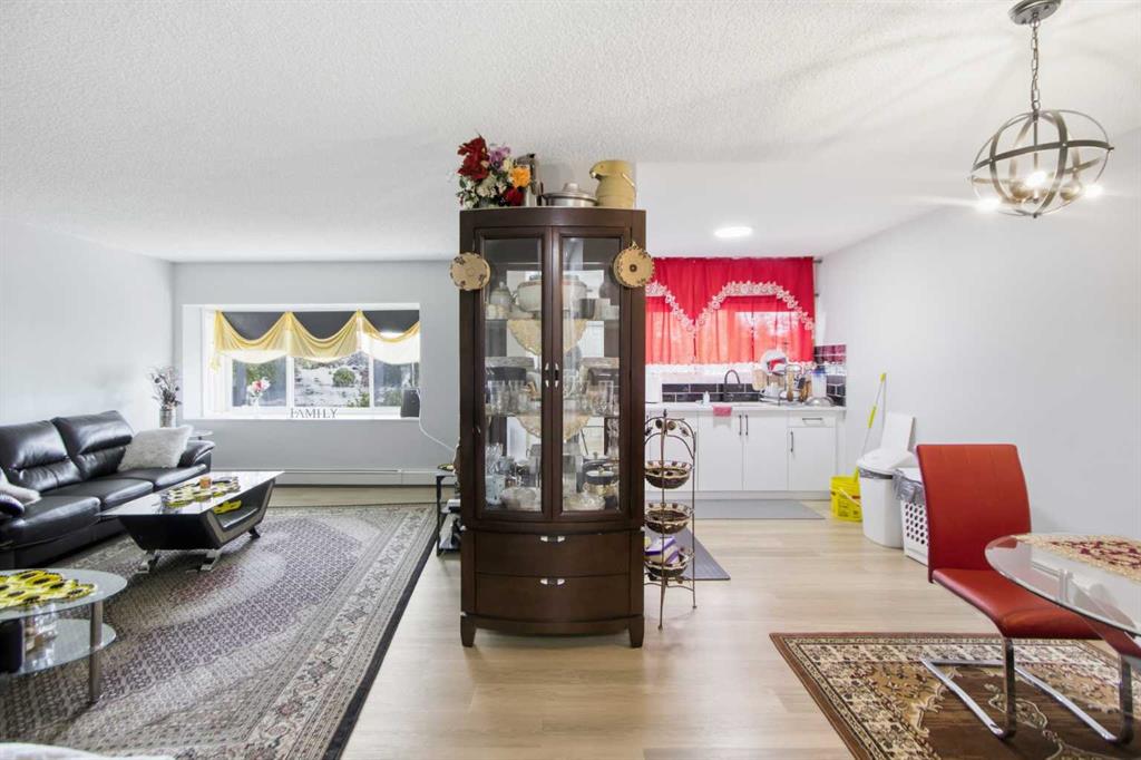 205, 8231 Elbow  , A2335517, Alberta,
