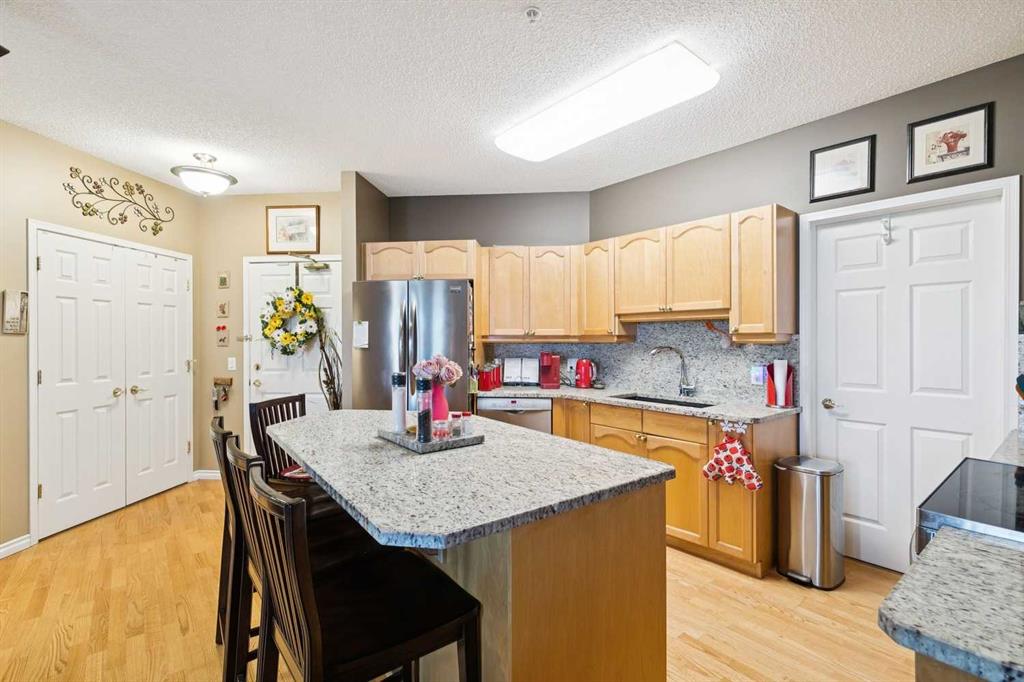 Fifth View of 5305, 14645 6 Street SW, Shawnee Slopes, Calgary, Alberta, T2Y3S1