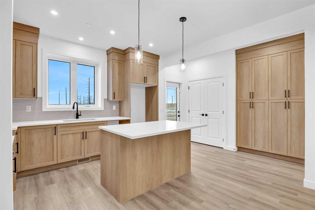 45 Hotchkiss Gardens SE, A2335629, Alberta,
