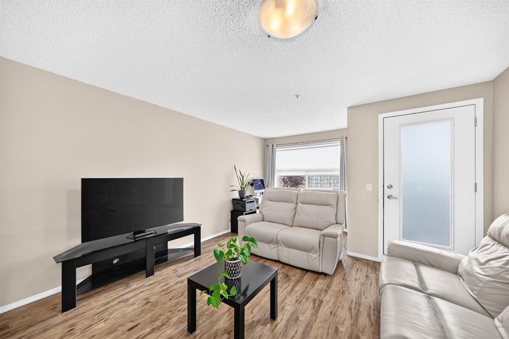 2133, 700 Willowbrook Road NW, A2335646, Alberta,