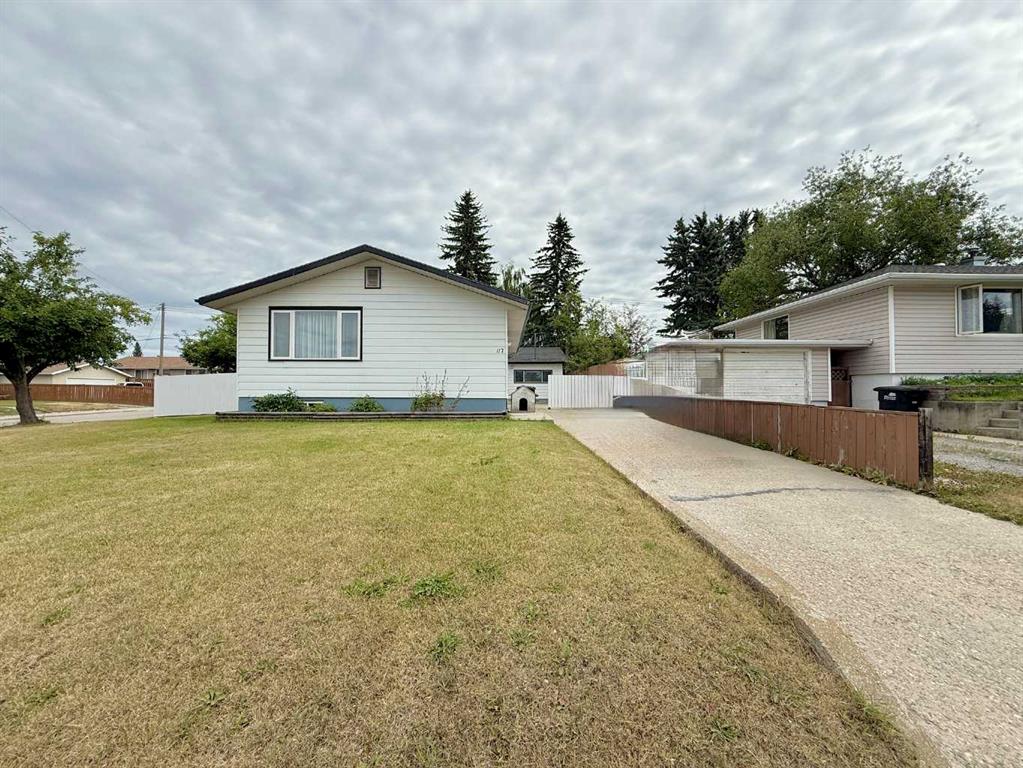 117 Dorin Drive , A2335650, Alberta,