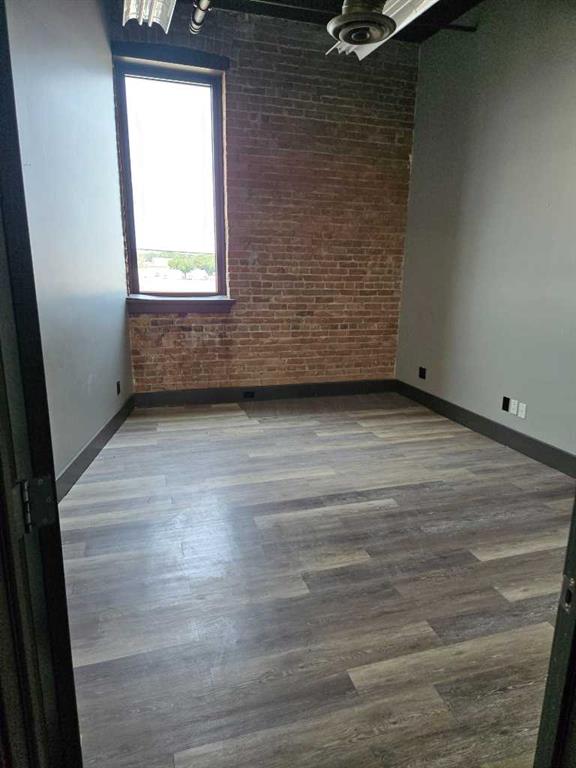Fourth View of 200, 1239 2 Avenue S, Downtown, Lethbridge, Alberta, T1J 0E5