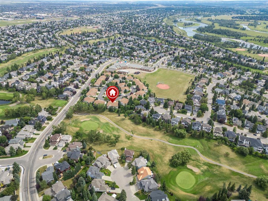 Third View of 22 Douglas Woods Park SE, Douglasdale/Glen, Calgary, Alberta, T2Z 2K6