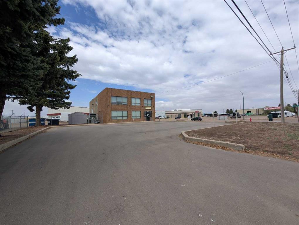 Third View of 1811 Broadway Avenue E, Redcliff Industrial, Redcliff, Alberta, T0J 2P0