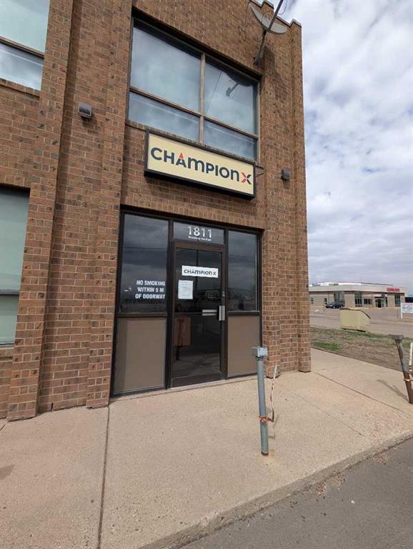 Fifth View of 1811 Broadway Avenue E, Redcliff Industrial, Redcliff, Alberta, T0J 2P0