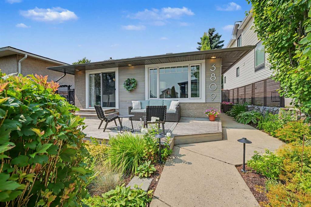 Third View of 3809 Parkhill Street SW, Parkhill, Calgary, Alberta, T2S 2Z5