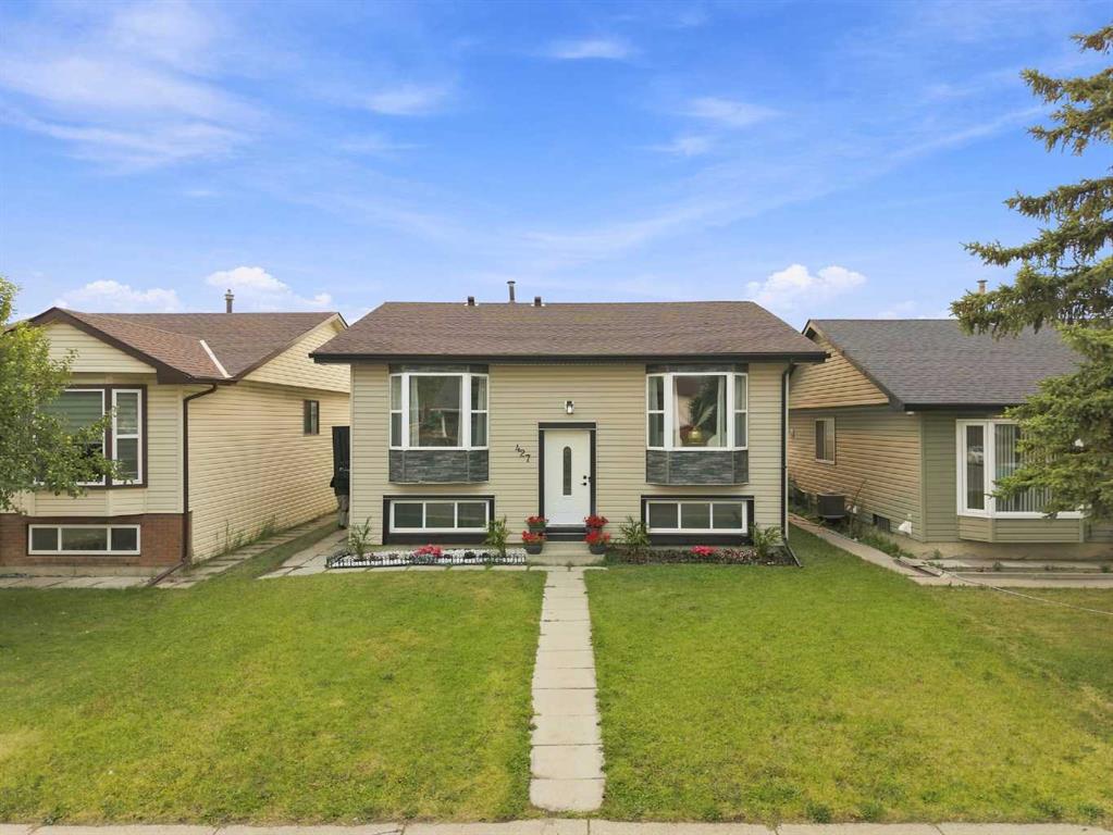 Second View of 427 Falmere Road NE, Falconridge, Calgary, Alberta, T3J 2Z8