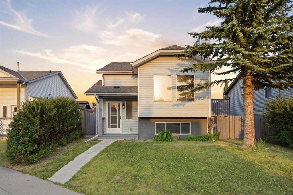 52 Erin Meadows Court SE, A2335845, Alberta,