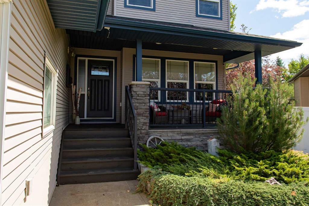 Third View of 715 700 Ramage Close , Rosedale Meadows, Red Deer, Alberta, T4P 3X8