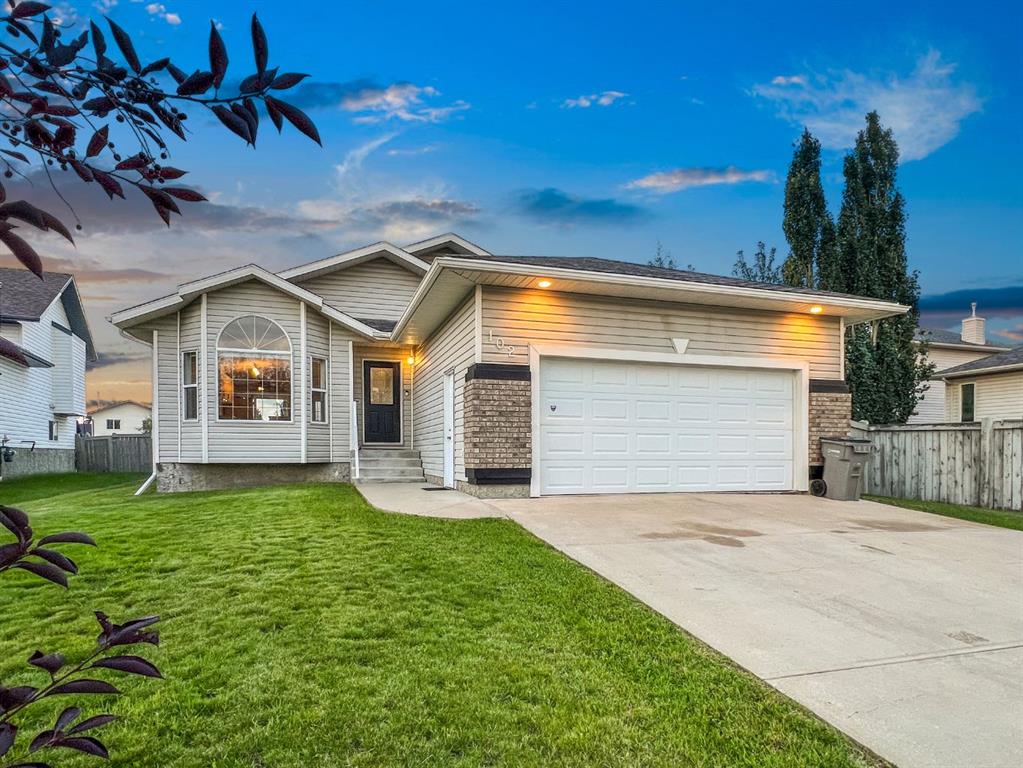 102 Pinnacle Crescent , A2335901, Alberta,