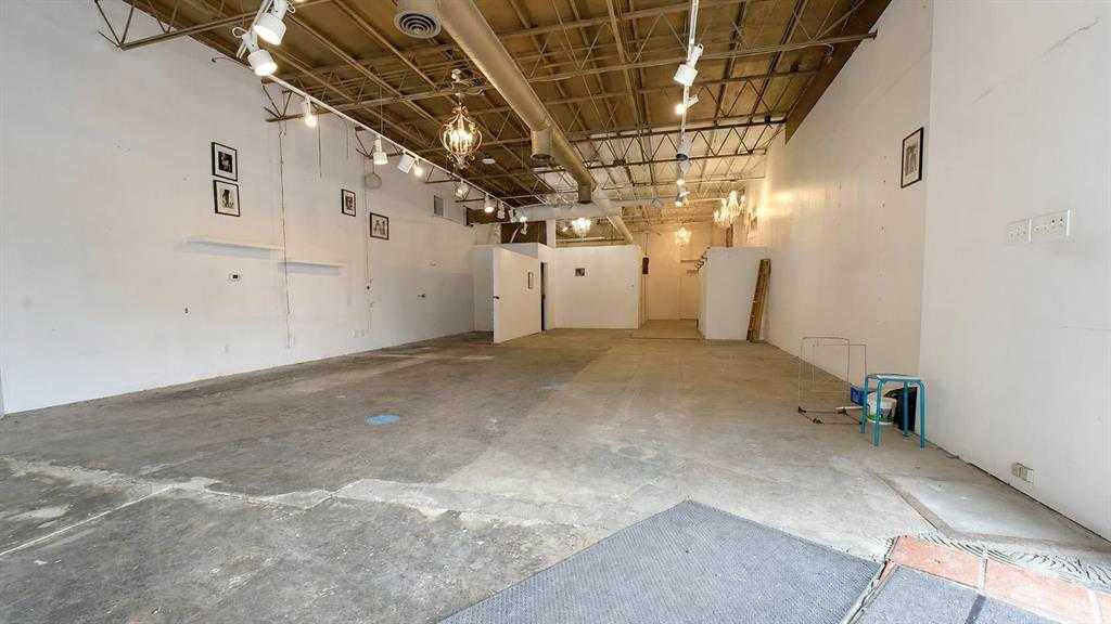 Fifth View of 2100 4 Street SW, Mission, Calgary, Alberta, T2S 1W7