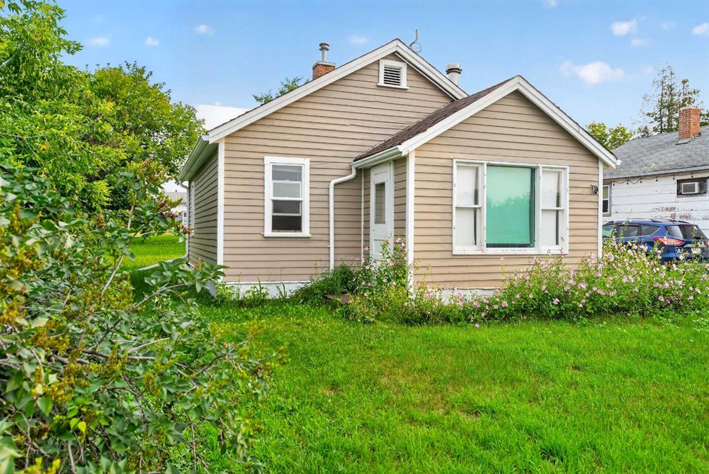 MLS® listing #114815852 for sale located at 11216 106 Ave Avenue 