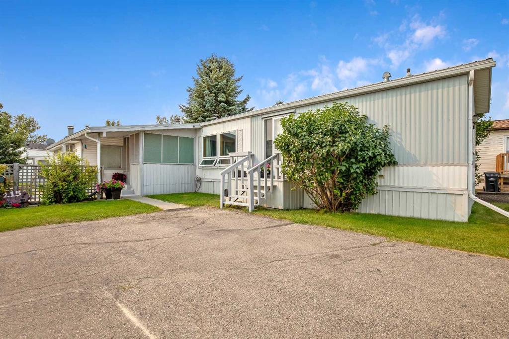 215 Homestead Close , A2336020, Alberta,