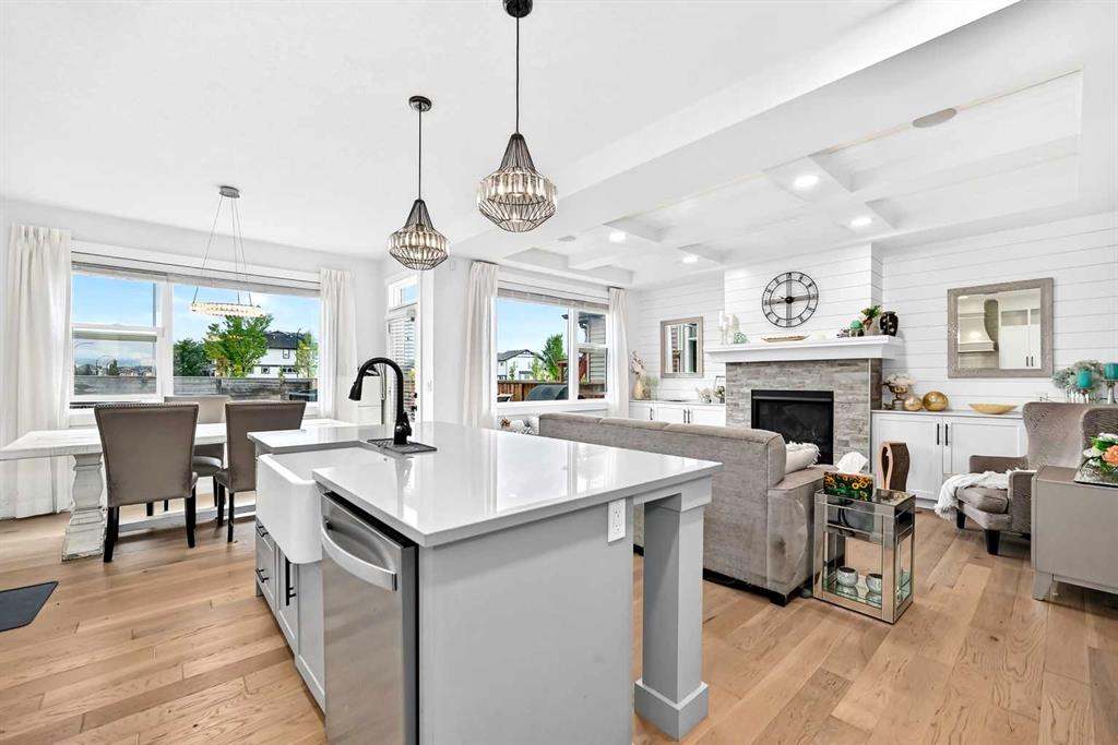 Second View of 313 Walgrove Terrace SE, Walden, Calgary, Alberta, T2X 4E8