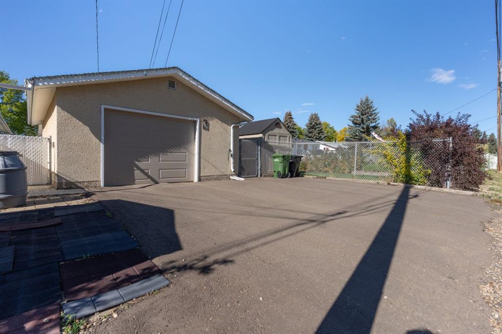 Third View of 4609 45 Street , Augustana, Camrose, Alberta, T4V 2V3