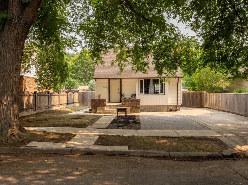 731 17 Street N, A2336087, Alberta,