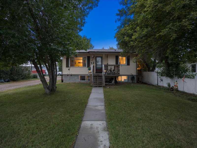 110 RAILWAY Avenue , A2336091, Alberta,