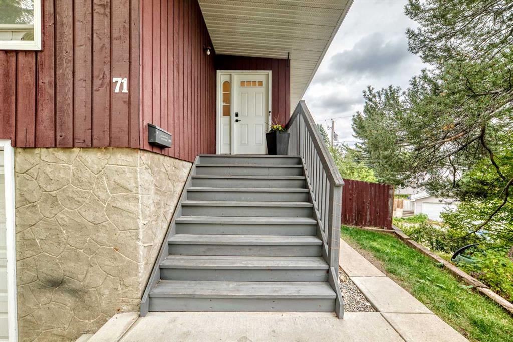 Third View of 71 Dalton Bay NW, Dalhousie, Calgary, Alberta, T3H 1H7