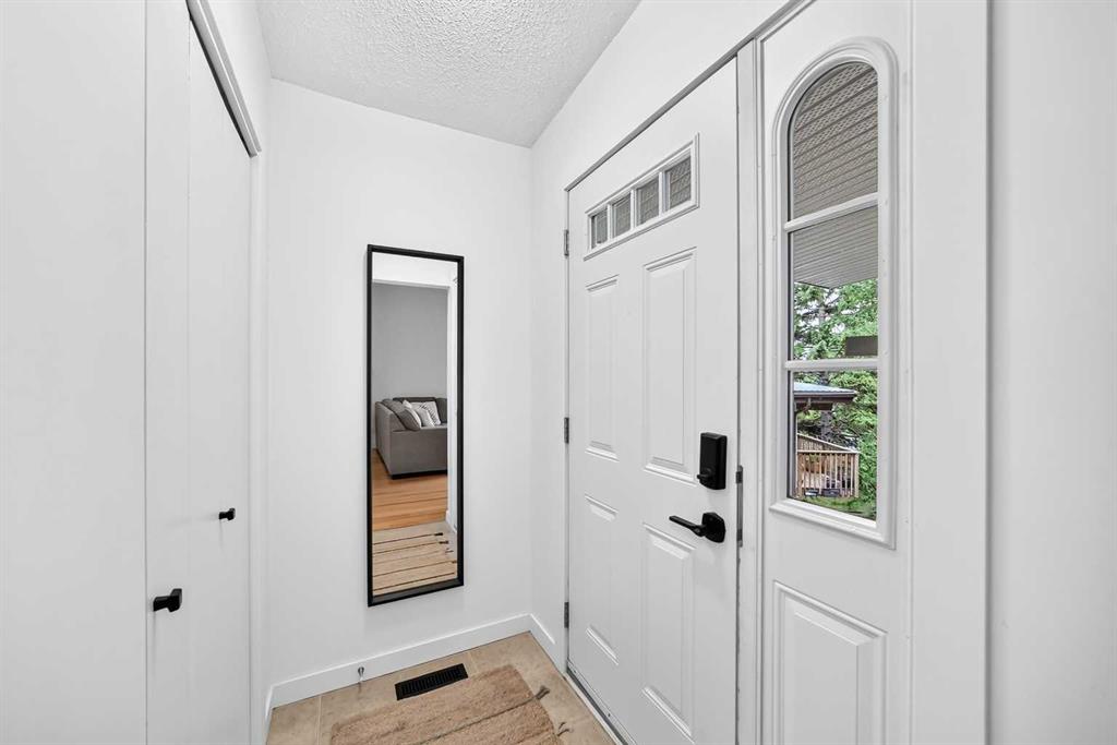 Fourth View of 71 Dalton Bay NW, Dalhousie, Calgary, Alberta, T3H 1H7
