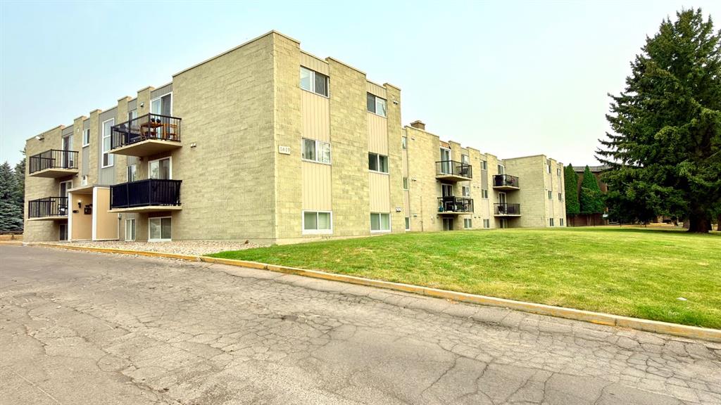 11, 1619 Scenic Heights S, A2336112, Alberta,