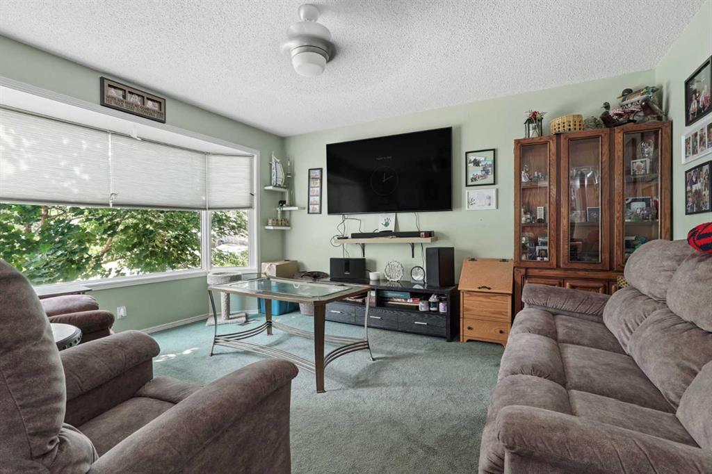 Fifth View of 23 Nebraska Road W, Varsity Village, Lethbridge, Alberta, T1K 3Z6