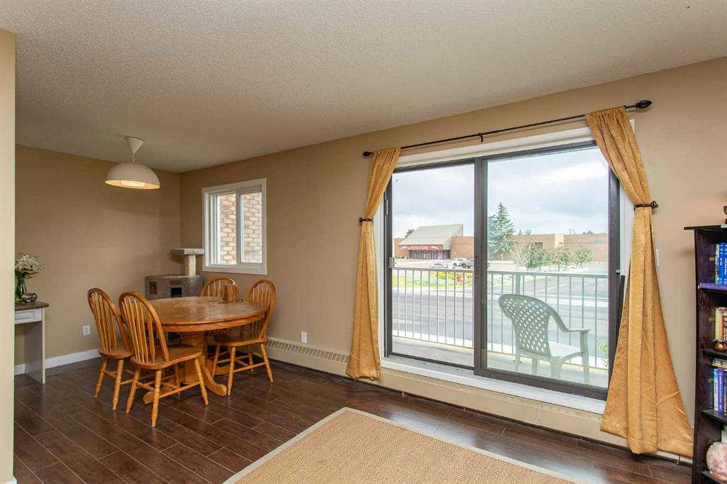 Fifth View of 201, 49 Bennett Street , Bower, Red Deer, Alberta, T4R 1V4