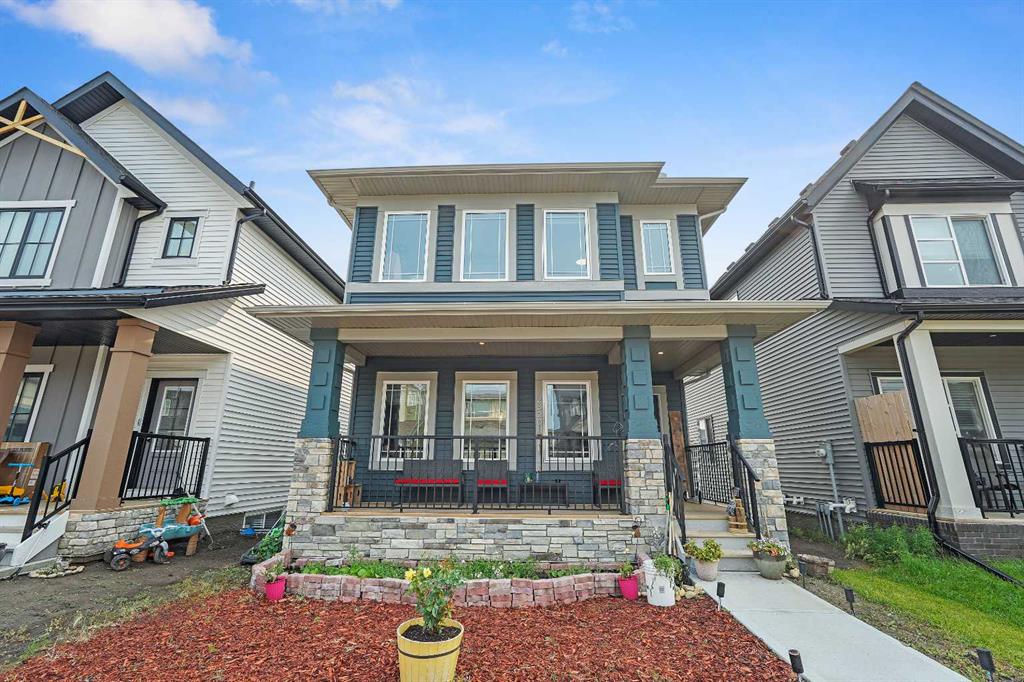 Main View of 2320 Lancaster Heights SE, Lanark, Airdrie, Alberta, T4A 3P3