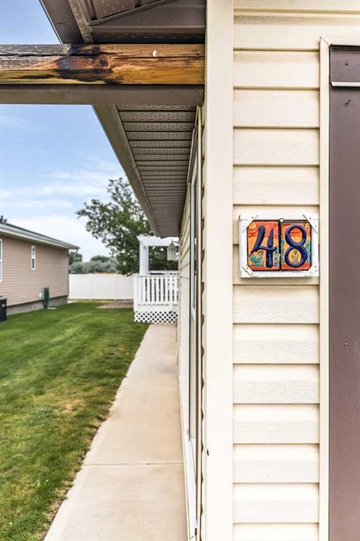 Third View of 48 Chartwell Place SE, Southland, Medicine Hat, Alberta, T1B0E4