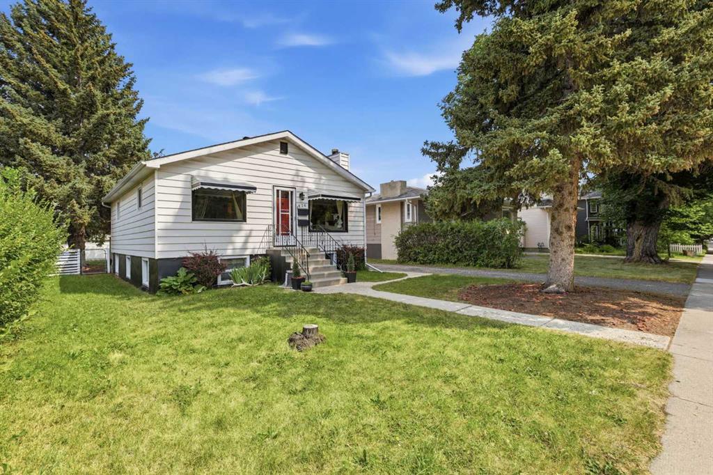 Third View of 636 55 Avenue SW, Windsor Park, Calgary, Alberta, T2V 0G1