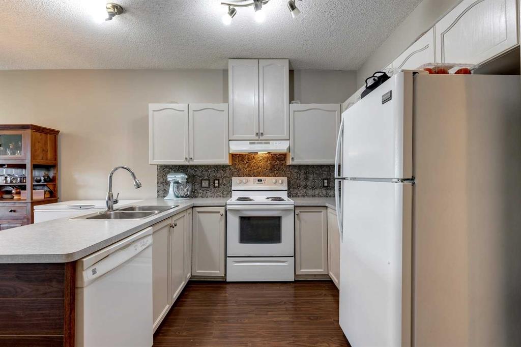 Fourth View of 119, 1920 14 Avenue NE, Mayland Heights, Calgary, Alberta, T2E 8V4