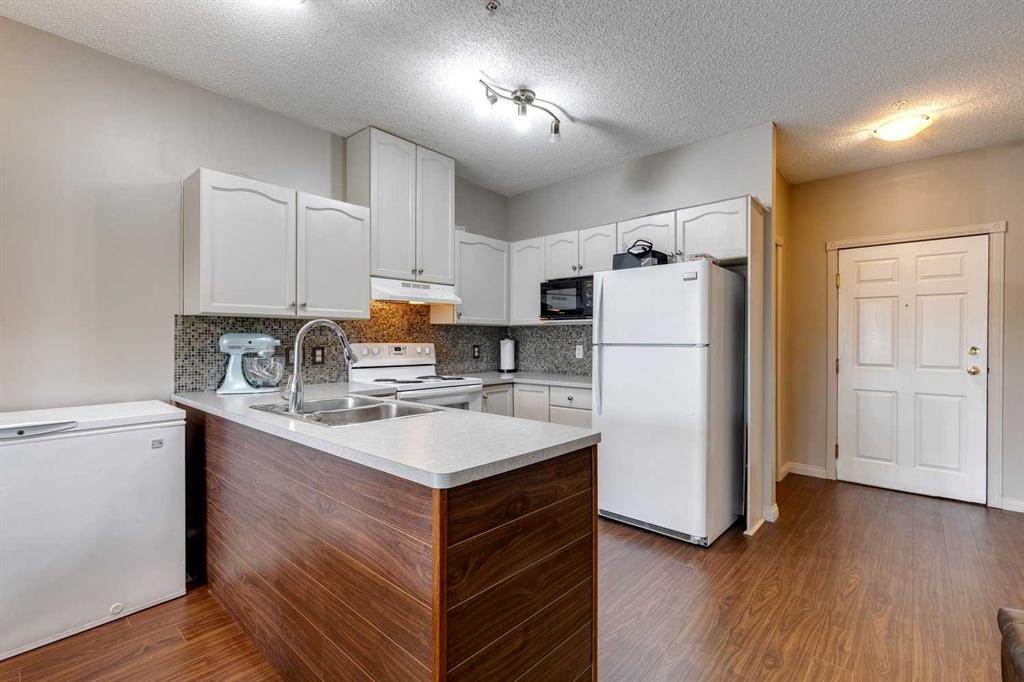 Fifth View of 119, 1920 14 Avenue NE, Mayland Heights, Calgary, Alberta, T2E 8V4