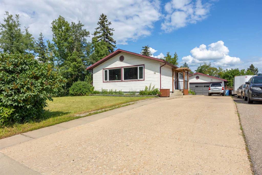 14 Saunderson Avenue , A2336277, Alberta,