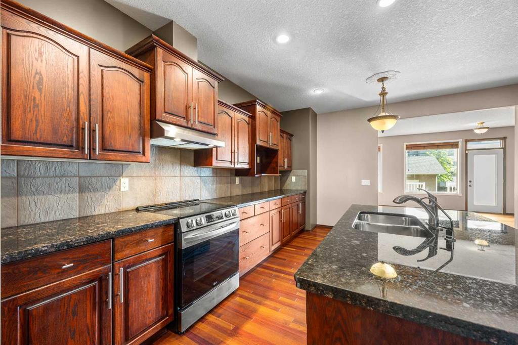 Fifth View of 3906 2 Street NW, Highland Park, Calgary, Alberta, T2K 0Y6