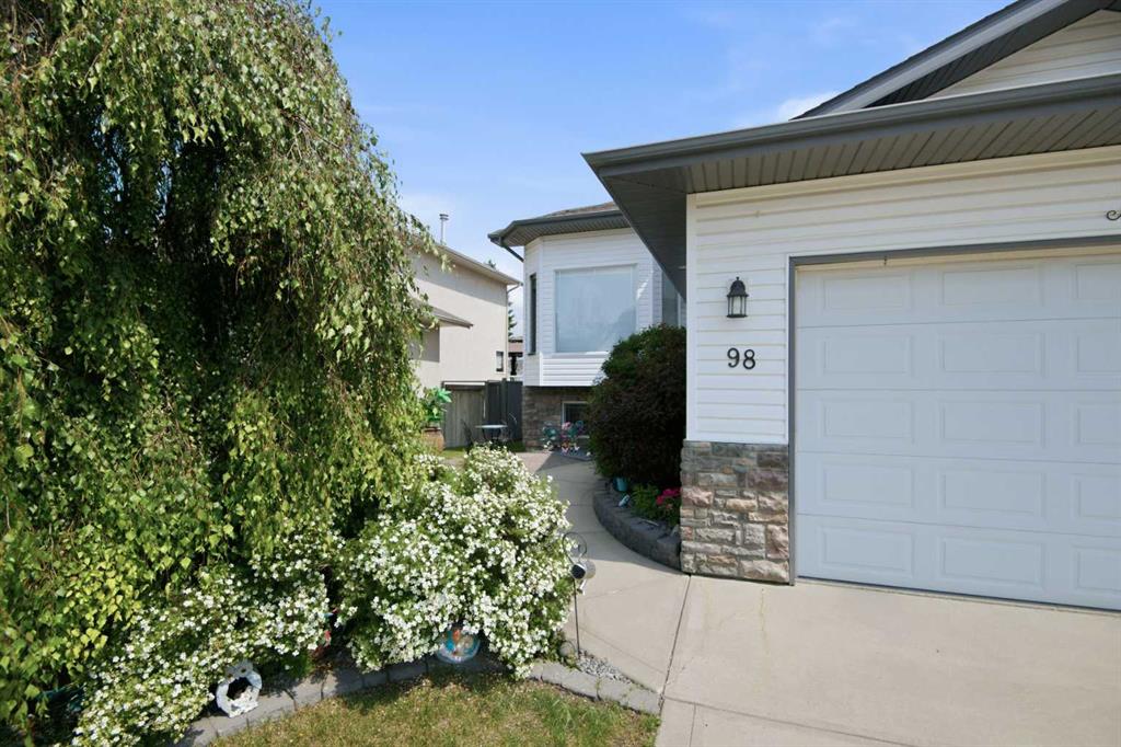 Third View of 98 Duval Crescent , Davenport, Red Deer, Alberta, T4R 2Z2