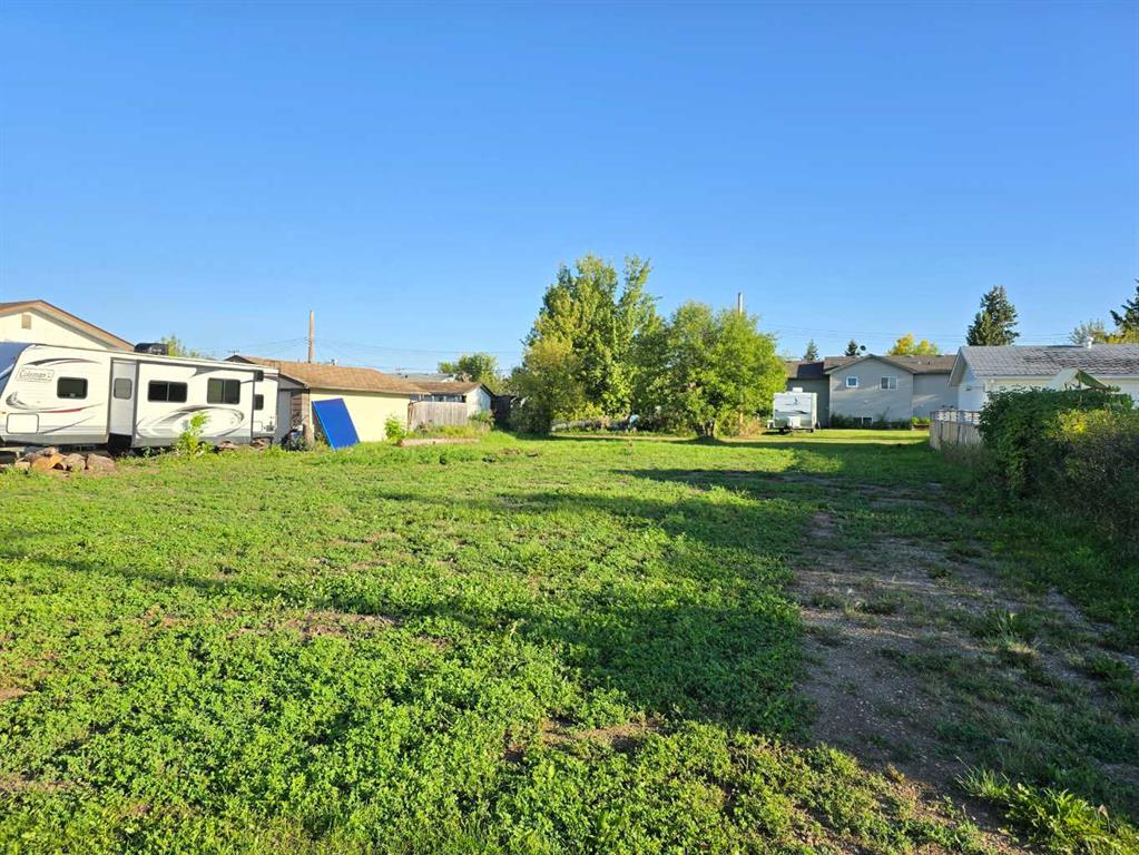 24 1 Avenue NE, A2336369, Alberta,