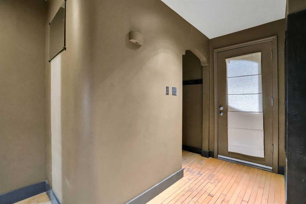 Fifth View of 2131 16A Street SW, Bankview, Calgary, Alberta, t2t4k1