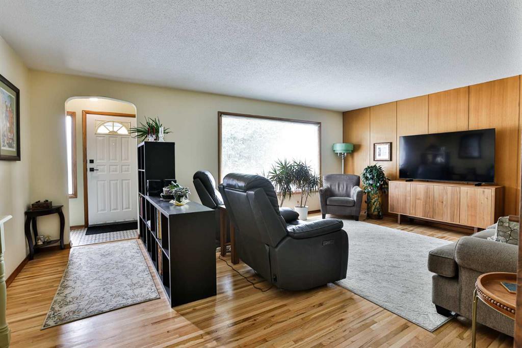 Fifth View of 1323 3A Avenue N, Westminster, Lethbridge, Alberta, T1H 0K1