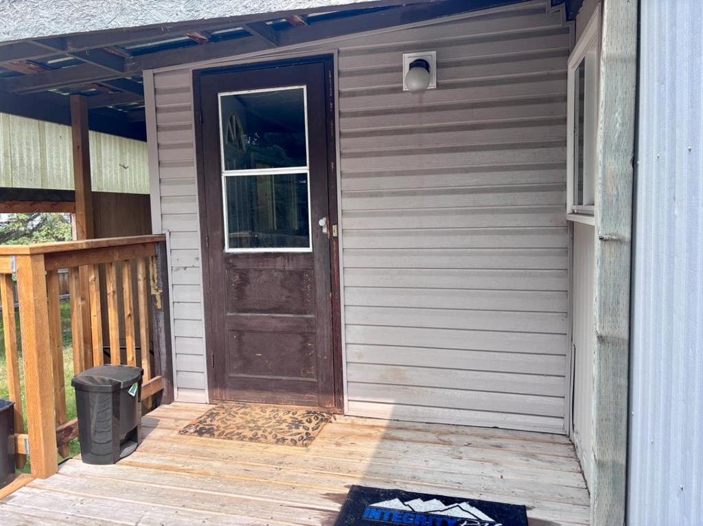 Fifth View of 211 5 Street , NONE, Sundre, Alberta, T0M1X0