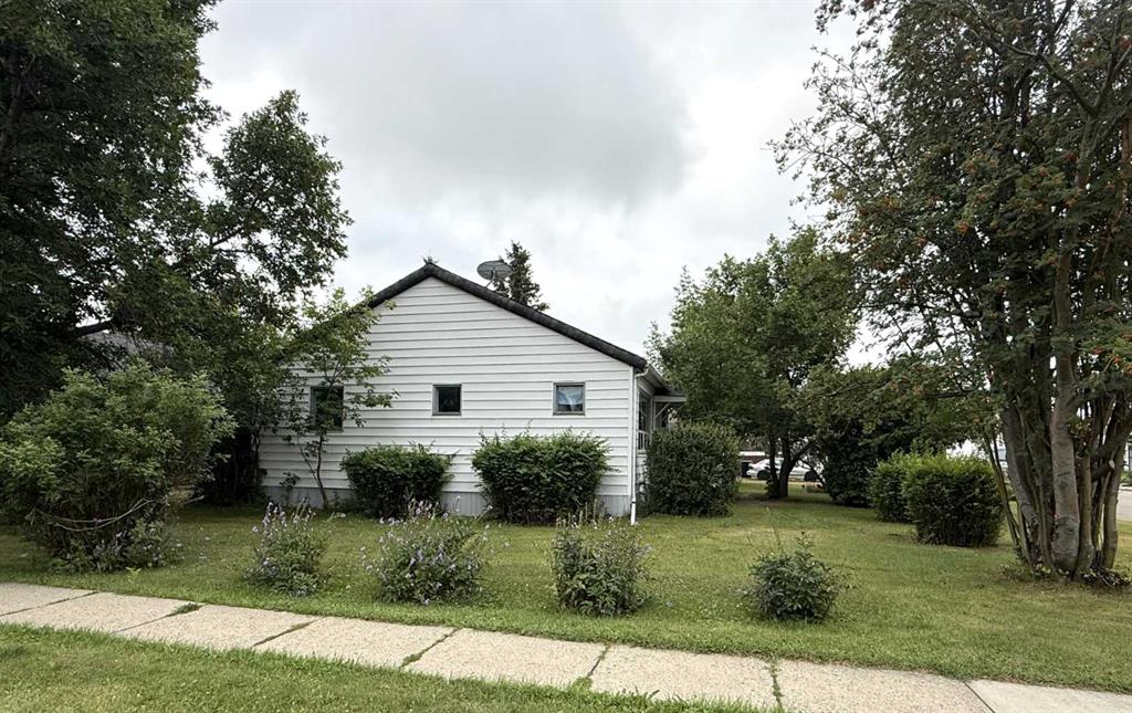 Third View of 4737 48 Street , NONE, Olds, Alberta, T4H 1E2