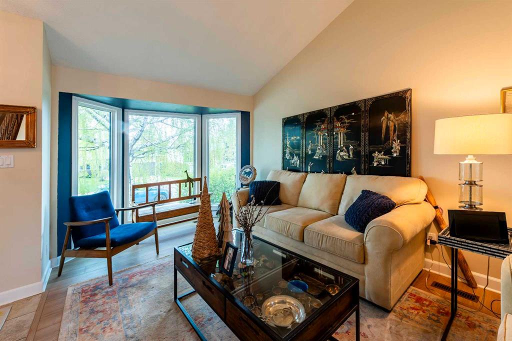 Fifth View of 19 Maxwell Avenue , Morrisroe Extension, Red Deer, Alberta, T4R 1P3