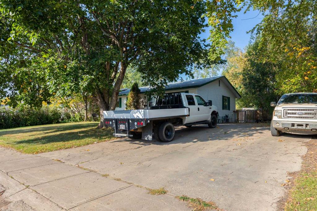 Third View of 54 Birch Road , Downtown, Fort McMurray, Alberta, T9H1J7