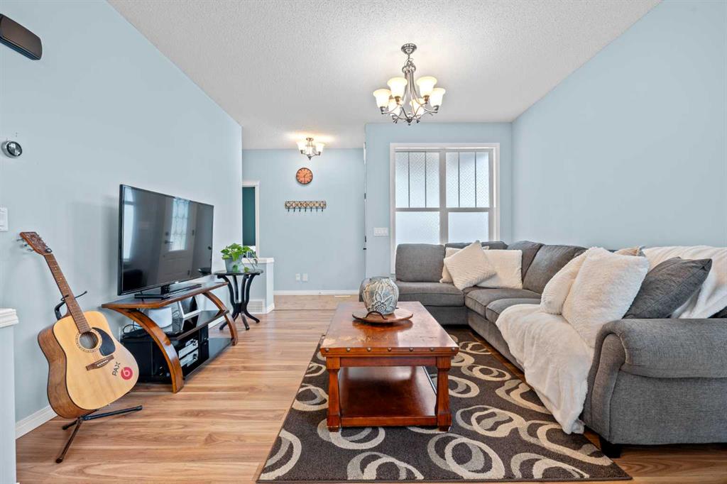 Fifth View of 219 New Brighton Landing SE, New Brighton, Calgary, Alberta, T2Z 0S6