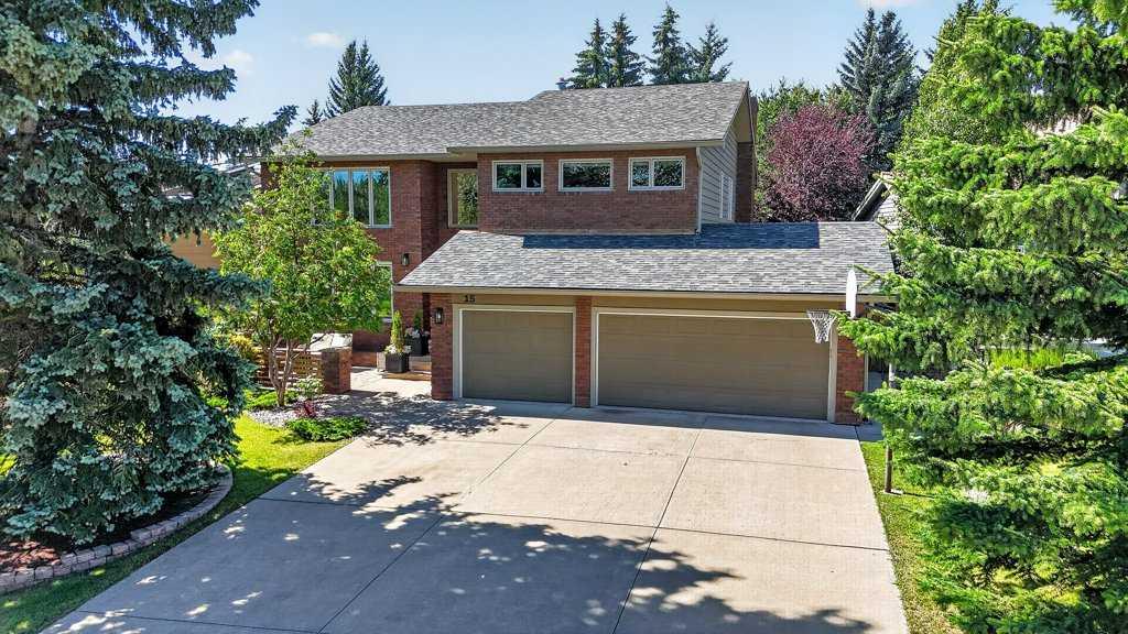 15 Woodacres Way SW, A2336605, Alberta,