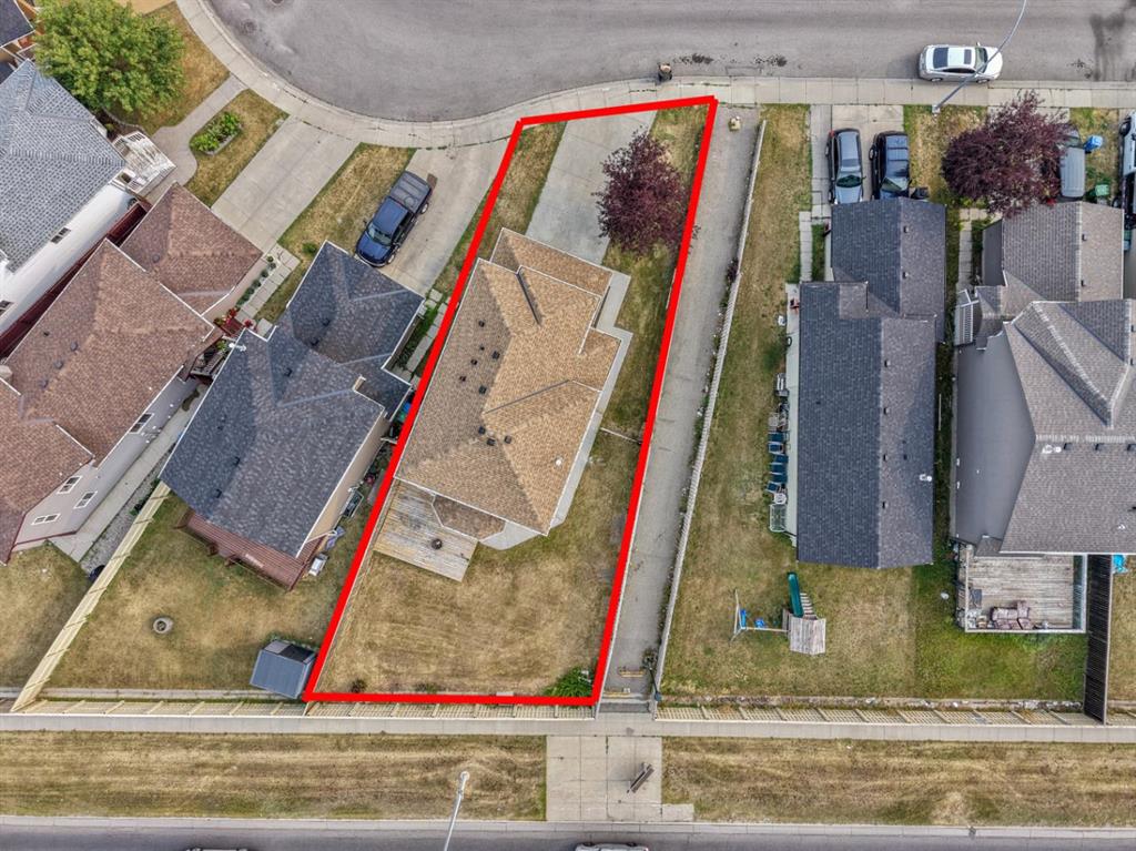 Third View of 187 Martinvalley Crescent NE, Martindale, Calgary, Alberta, T3J4L6