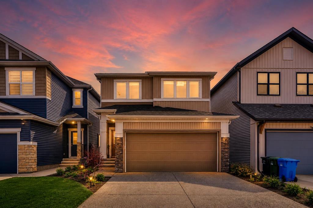 126 Hotchkiss Manor SE, A2336650, Alberta,