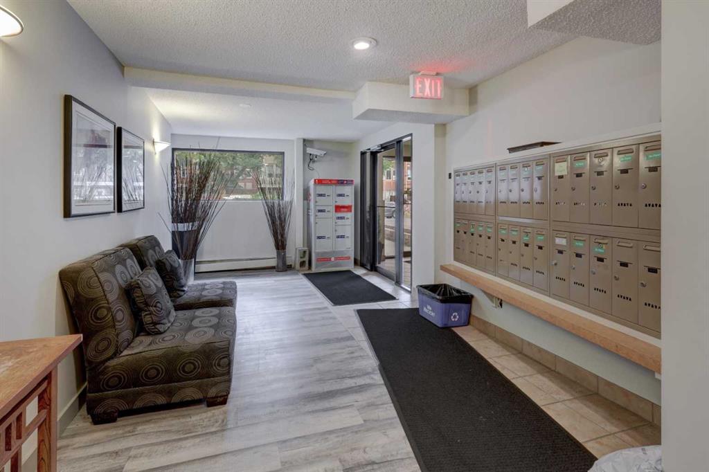 Fourth View of 206, 835 19 Avenue SW, Lower Mount Royal, Calgary, Alberta, T2T 0H6