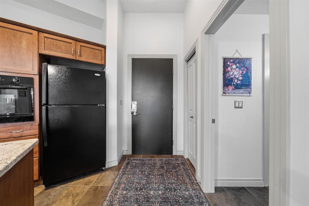 Fifth View of 107, 3101 34 Avenue NW, Varsity, Calgary, Alberta, T2L2A3