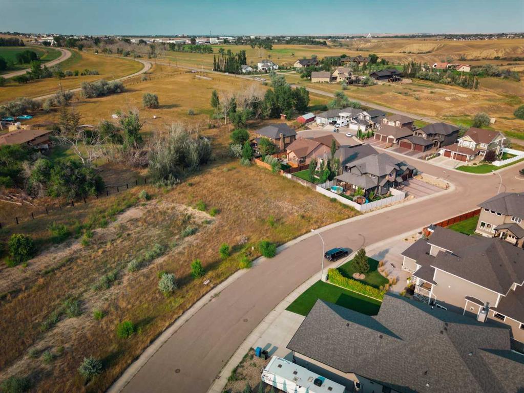 Fifth View of 8 Canyon Creek Drive SW, Canyon Creek, Medicine Hat, Alberta, T1B 0B2