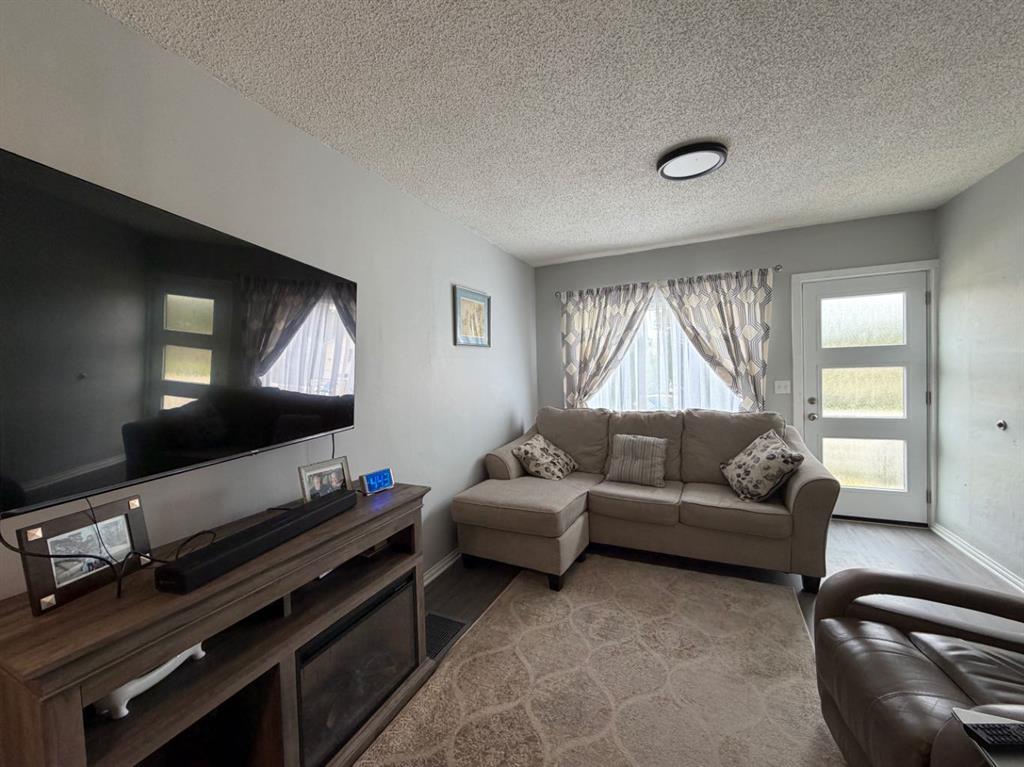 Fourth View of 625 3 Avenue W, Downtown, Drumheller, Alberta, T0J0Y3