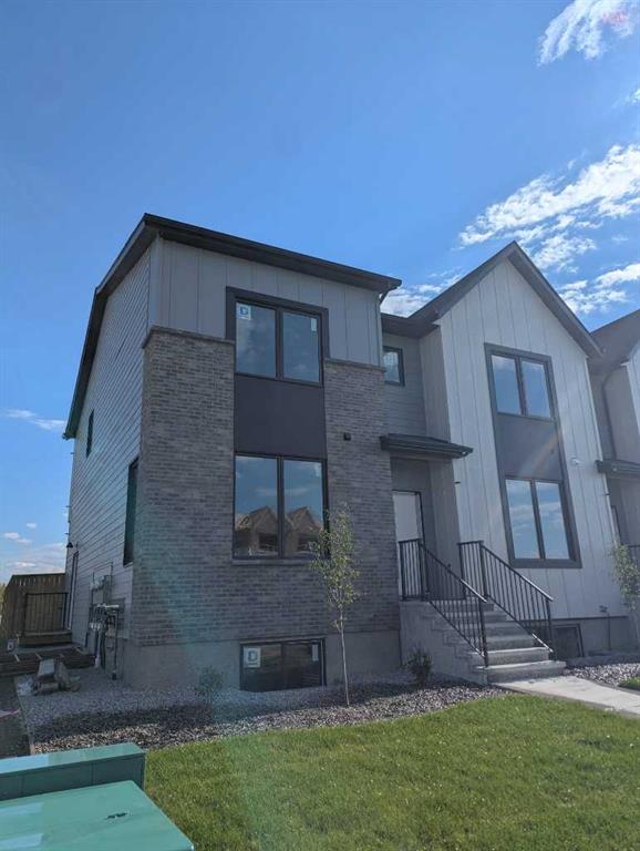 2809 16 Avenue , A2336743, Alberta,